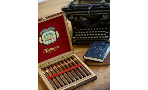 Arturo Fuente Hemingway